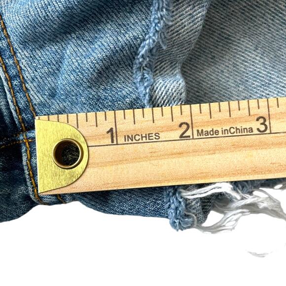 BDG Womens Jean Shorts Size 26 Tom Girl Mid Rise Button Fly Denim Jean Shorts - Picture 11 of 12